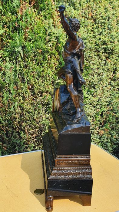 Zegar kominkowy brąz antyk XIXwiek sygnowany ogromny 72cm