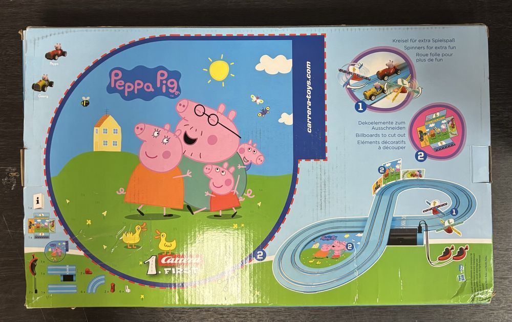 Świnka Peppa Pig Tor wyścigowy CARRERA First