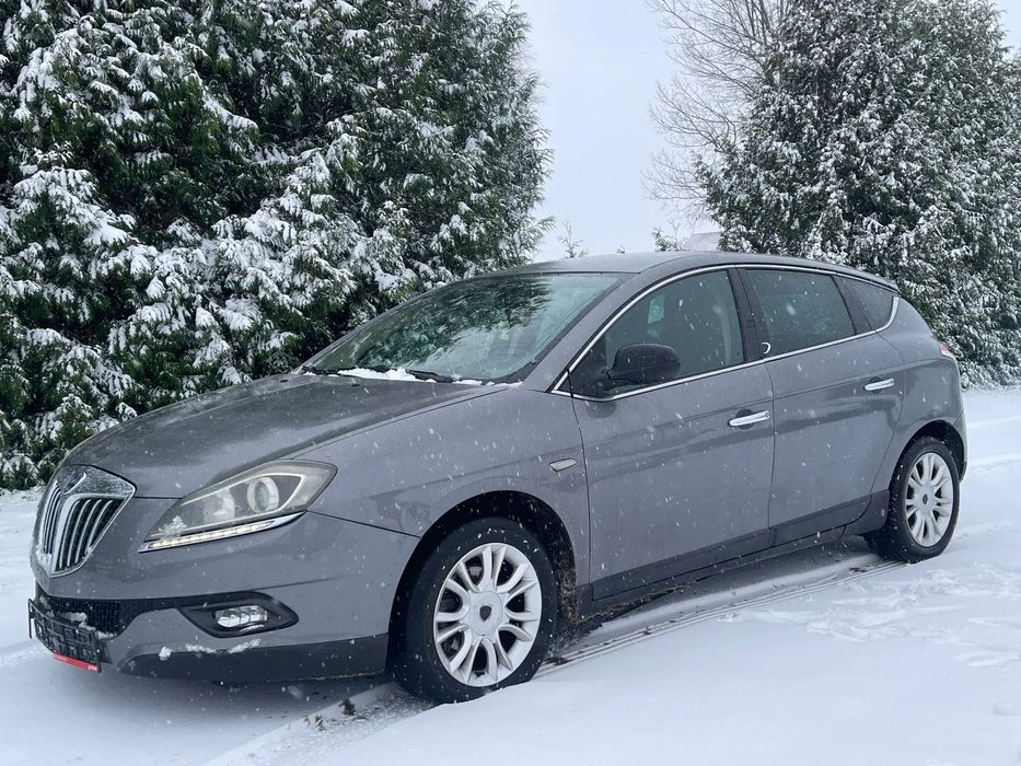 Lancia Delta 1.6 JTD Świeżo Sprowadzona Bogate Wyposażenie Transport Pod Dom