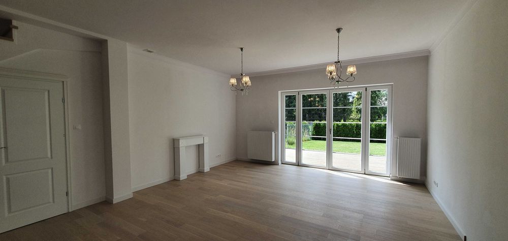 Bezpośrednio wynajmę dom z ogrodem i furtką do lasu Kabackiego