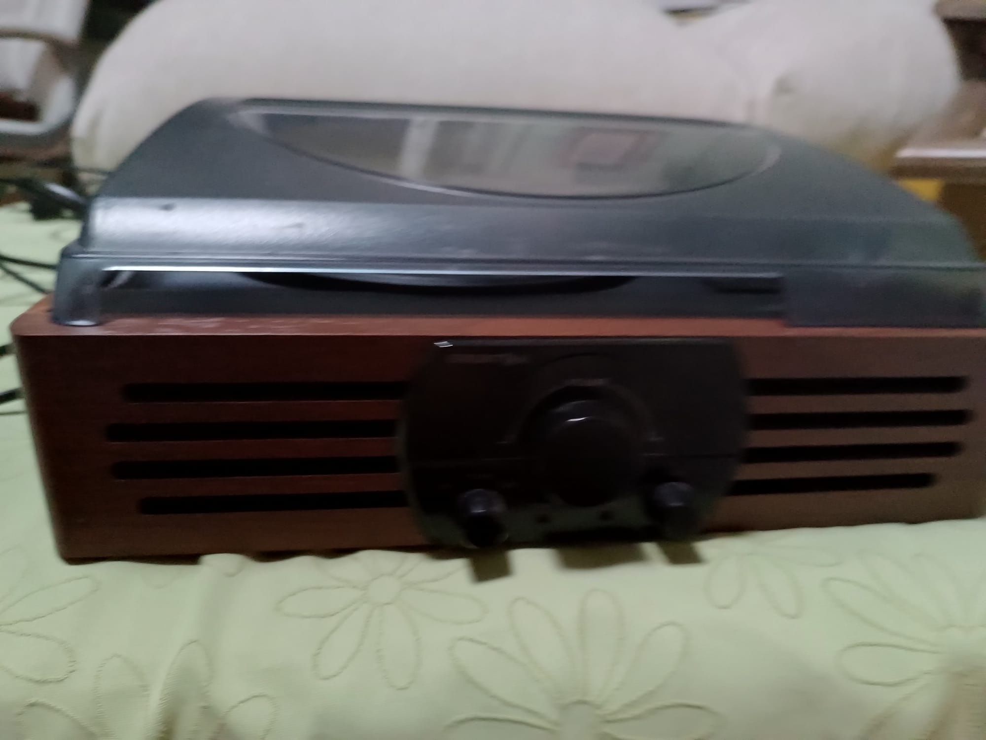 Gira discos como novo
