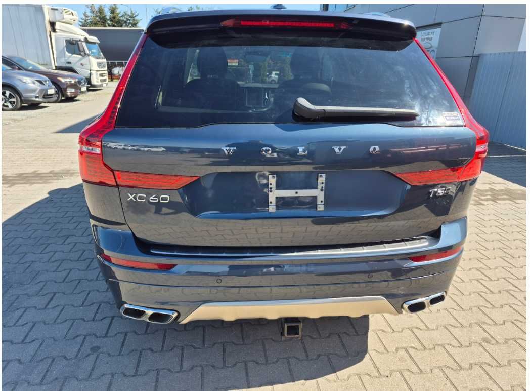 volvo xc60  крышка багажника