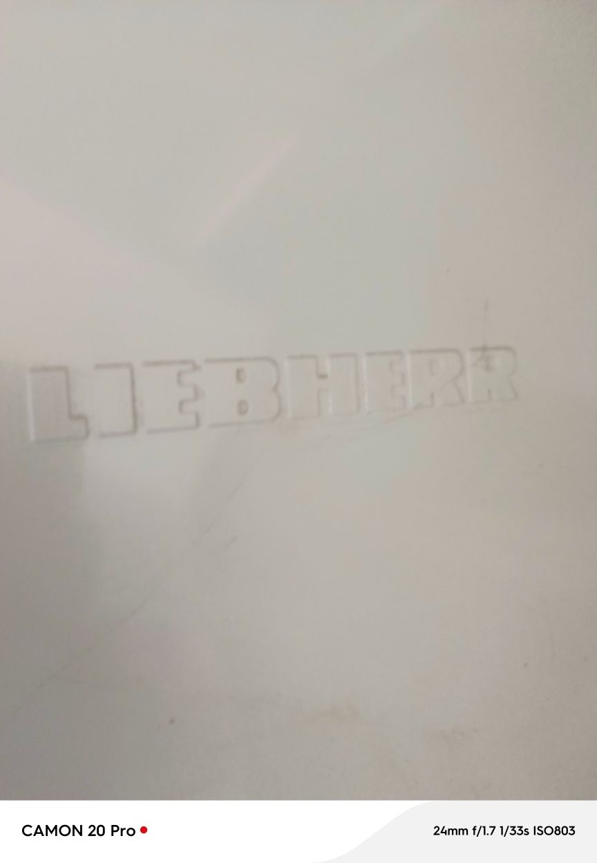 Холодильник liebherr