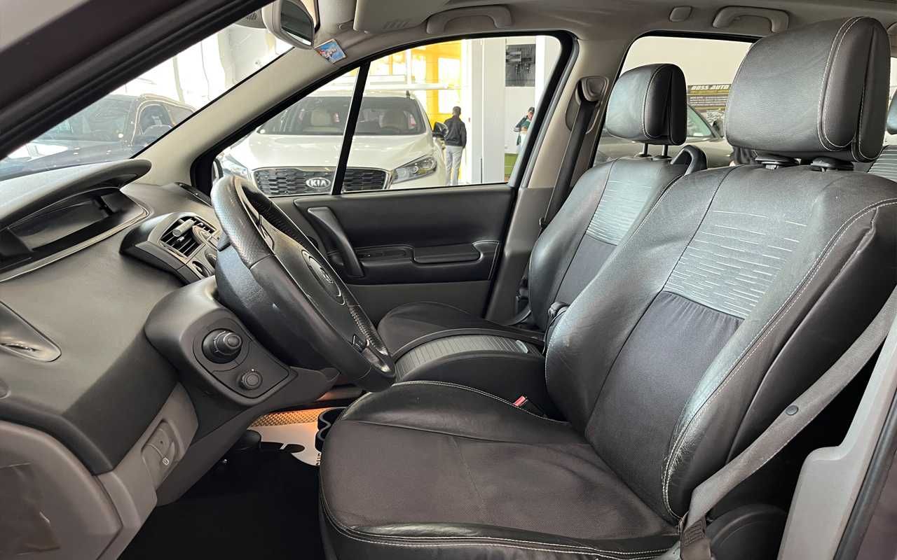 Renault Megane Scenic 2005