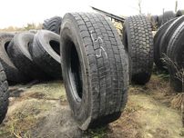 Opona Używana 315/80r22.5 Pirelli TR01 TRIATHLON 8-11mm Możliwa Wysyłk