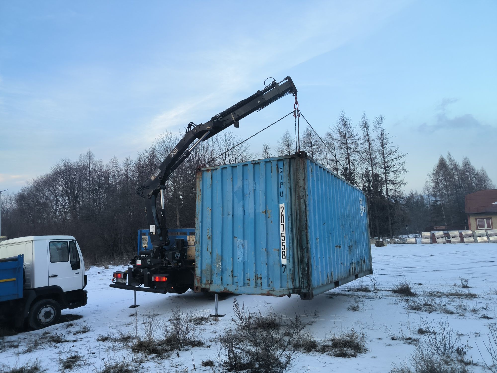 Kontenery morskie 20dv/40dv - HDS , modernizacja , socjalny wiata