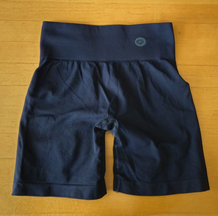 Gym Glamour Seamless Shorts Black czarne spodenki szorty sportowe XS