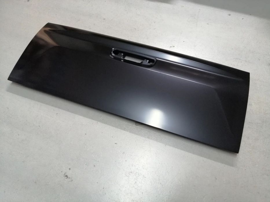 Tampa da mala Isuzu D-Max anos de 2016 até 2020