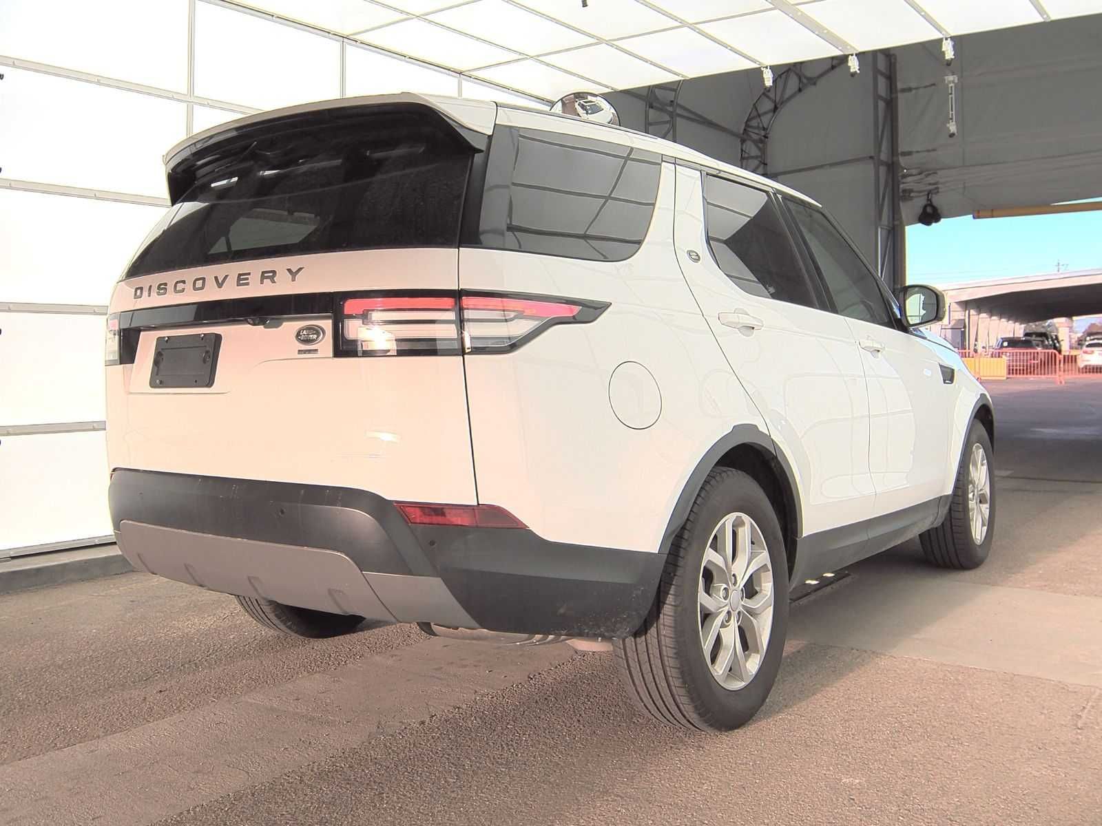 2018 Land Rover Discovery SE