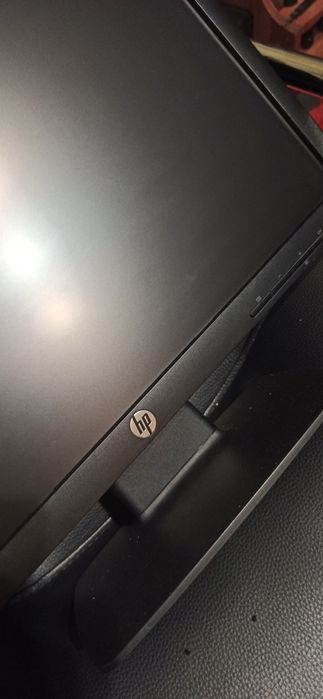 Monitor hP  p201