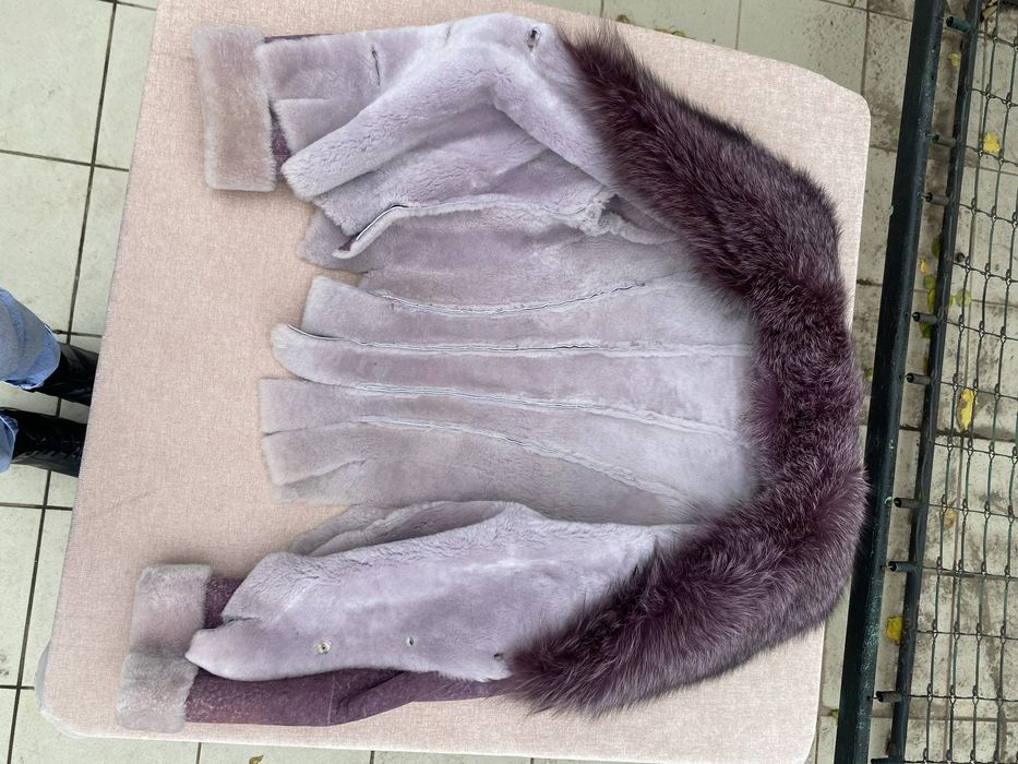 Натуральна коротка дубленка