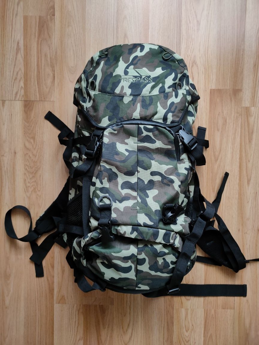 Туристичний рюкзак Trespass military backpack 60L