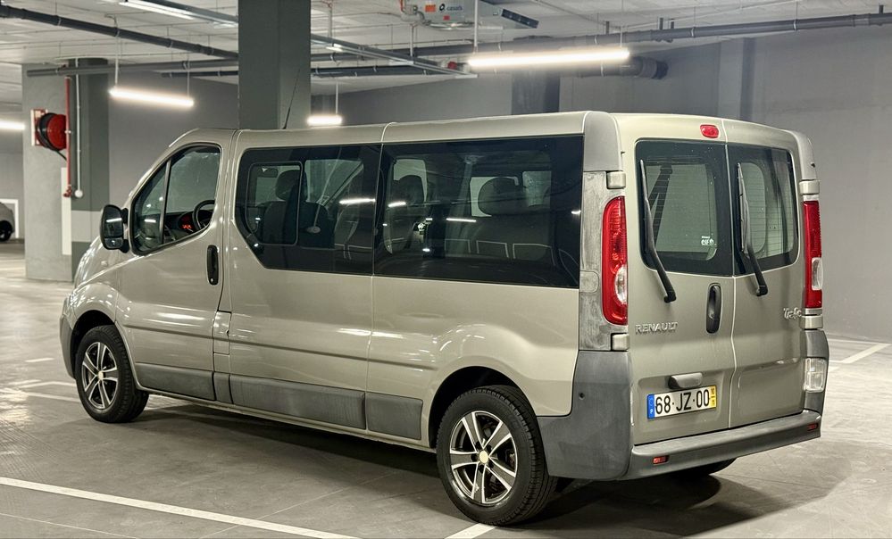 Renault Trafic 9 Lugares