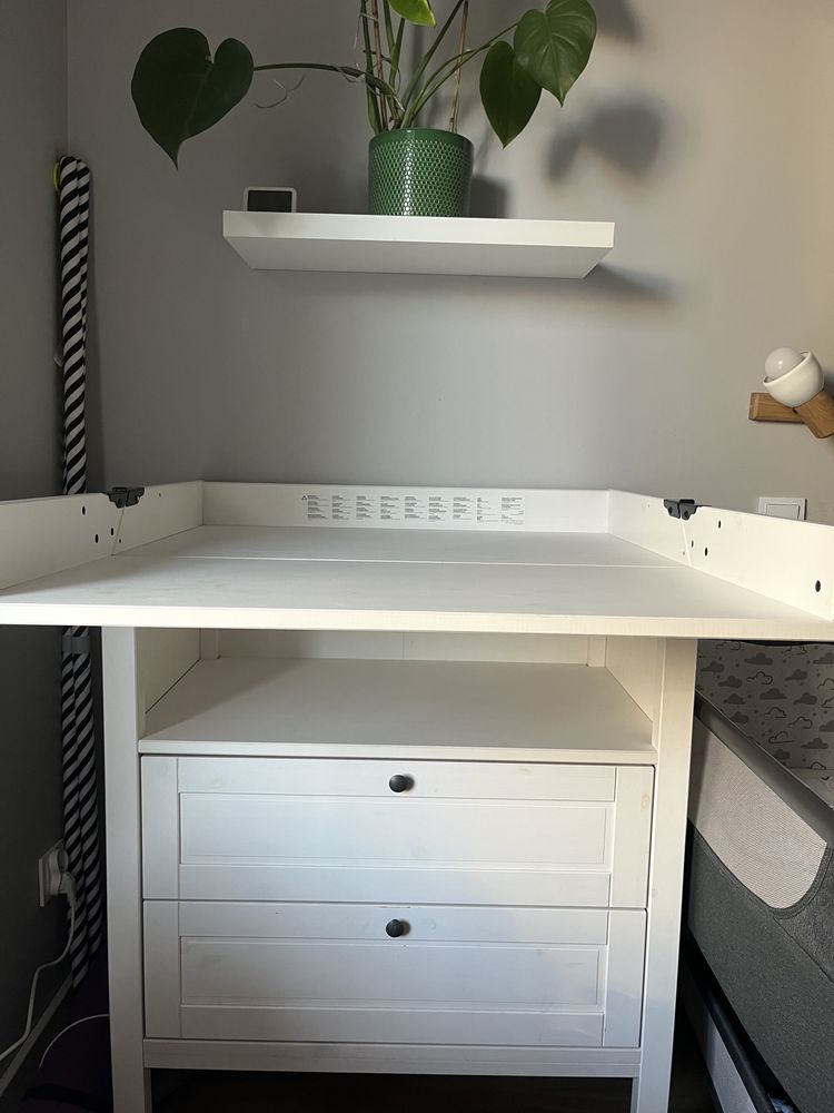 Sprzedam komodę / przewijak Sundvik IKEA