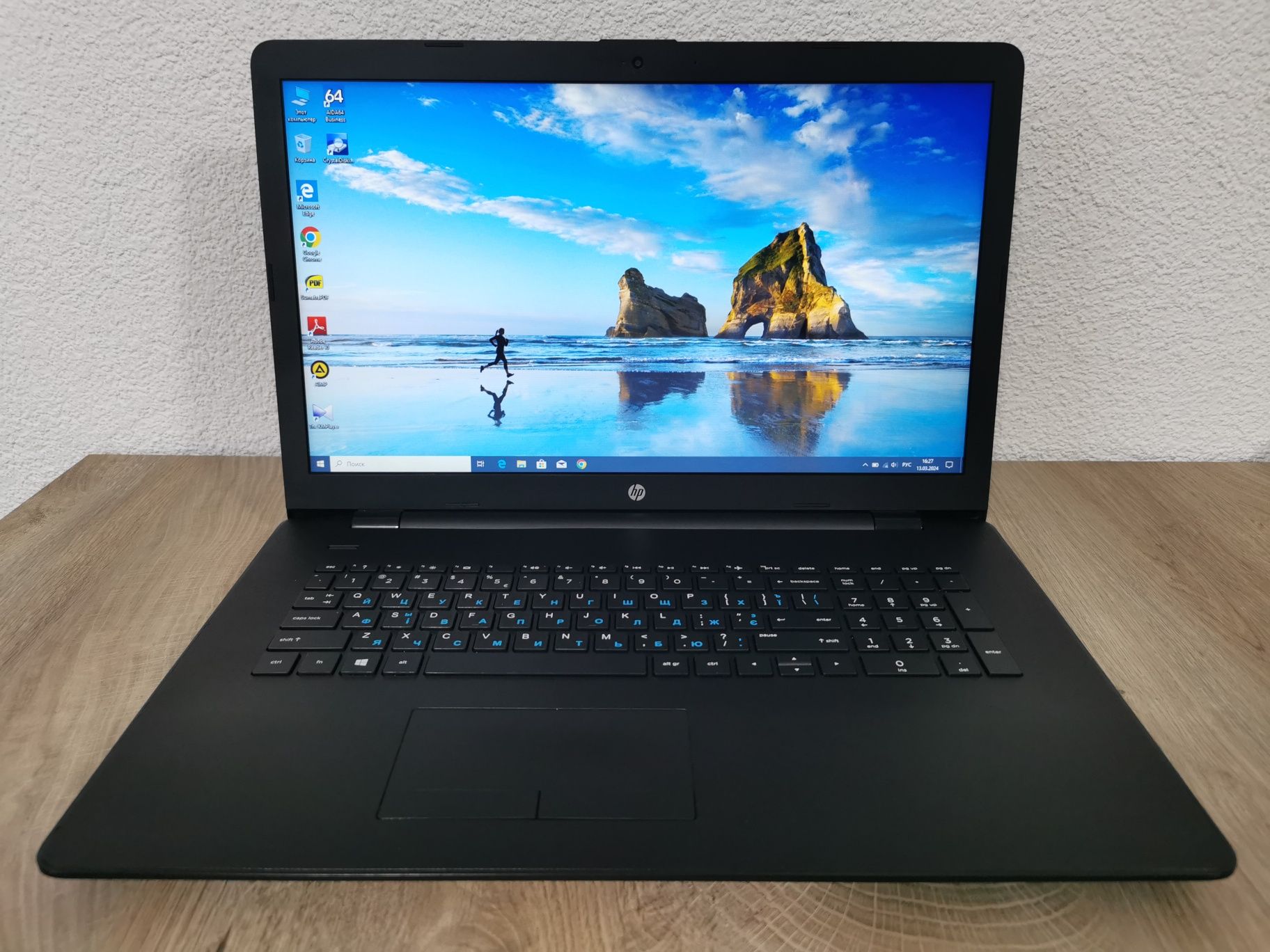 Hp laptop 17, AMD A9 - 9420, ram 8gb, ssd 1 TB