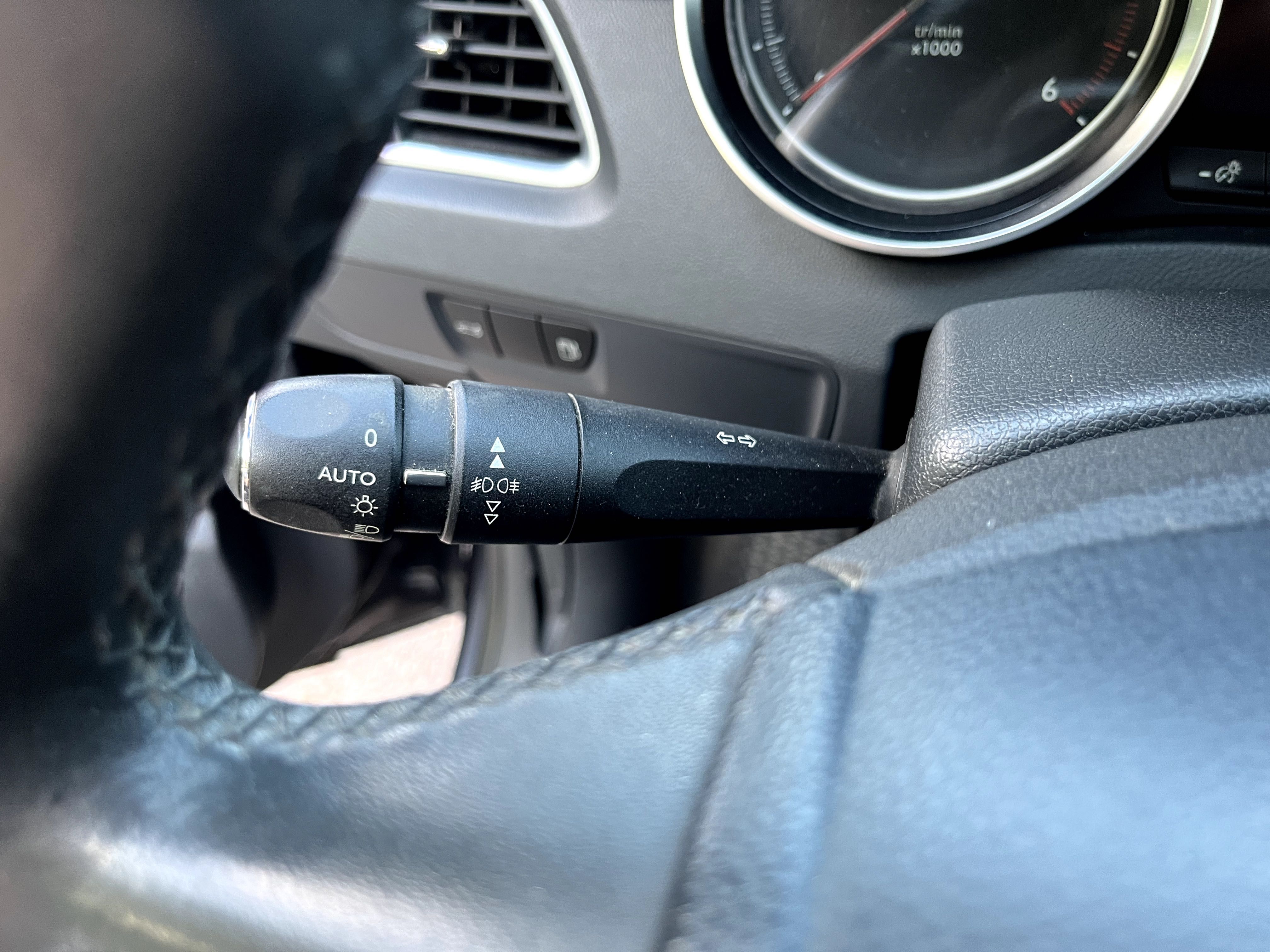 Peugeot 508 SW 2012 1.6 Дизель універсал панорамний дах пежо 508