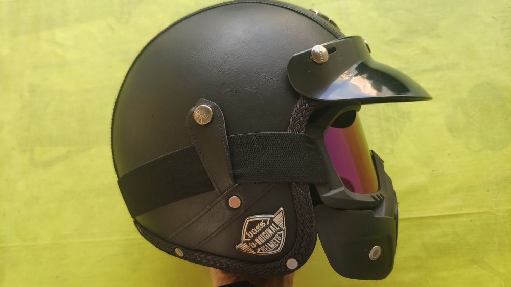 Capacete L (como Novo)