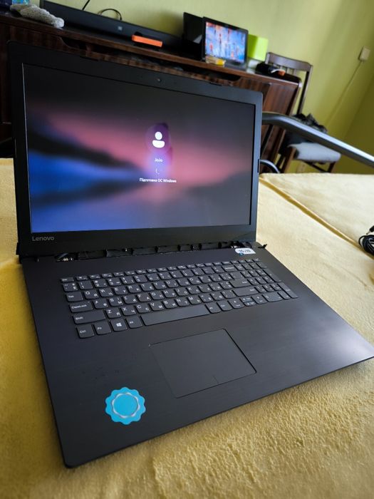 Lenovo 320-17IAP 80XR00SLRA (+ бонус блок живлення)