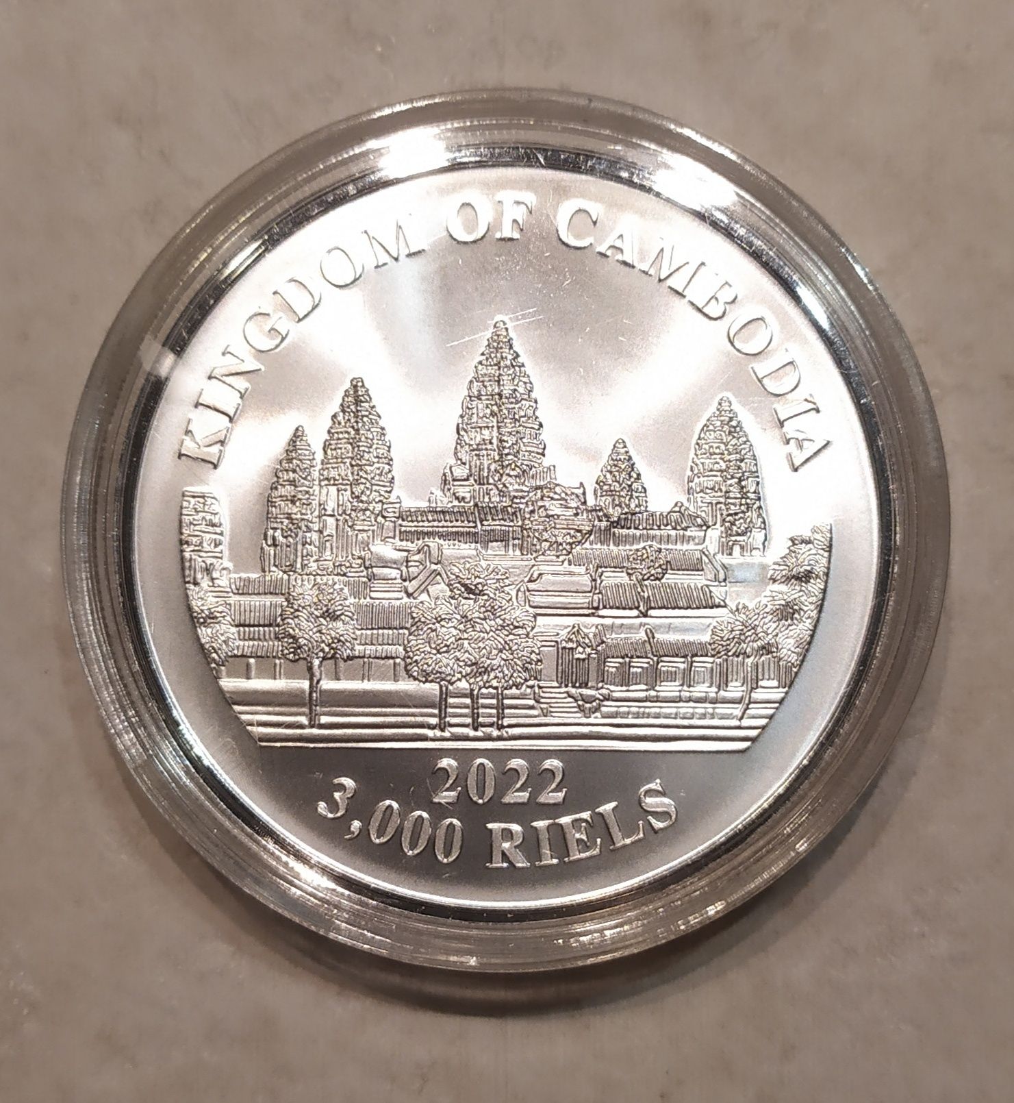 Srebrna moneta kolekcjonerska Kambodża 2022r.