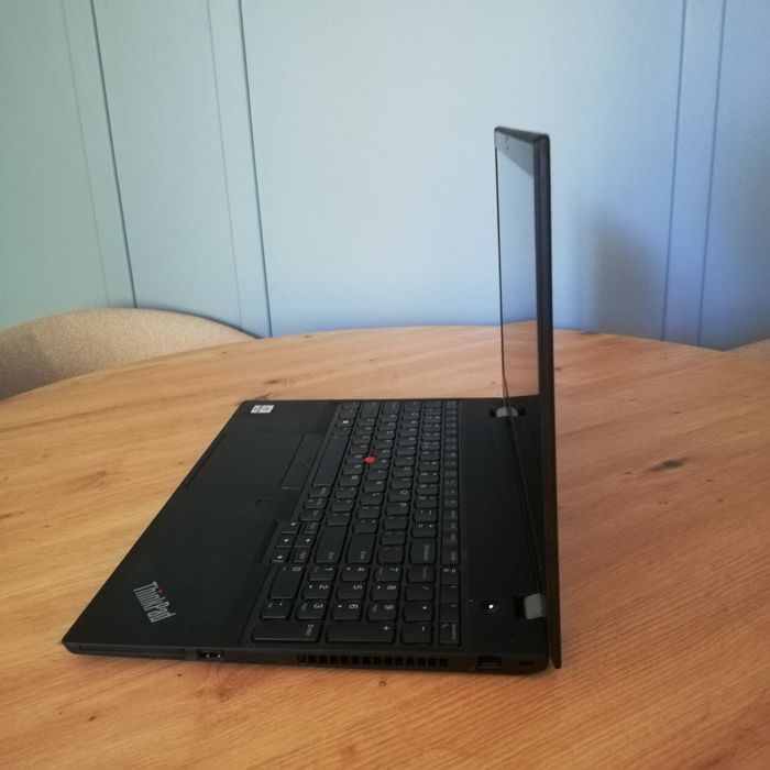 Notebook Lenovo T15
