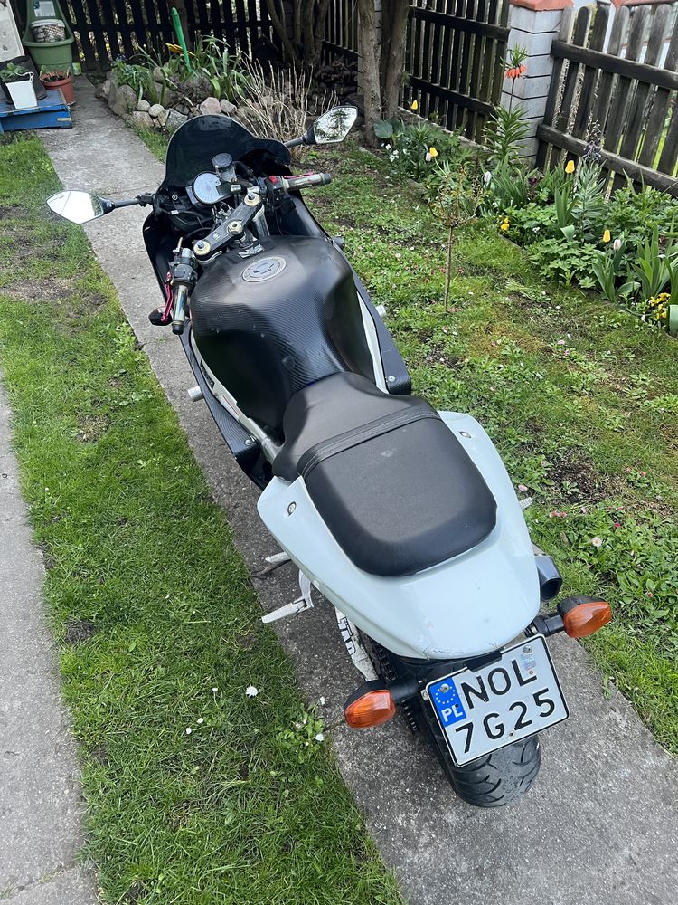 Motocykl Suzuki GSXR600