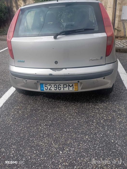 Vendo Fiat Punto 1.2 16 Válvulas de 2000