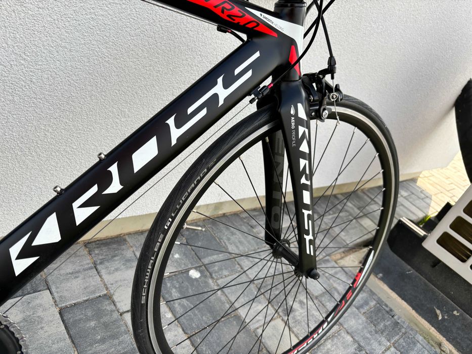 Kross Vento Tr 2.0 Czarny Czerwony rozmiar M jak nowy