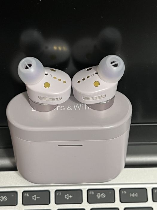 Навушники Bowers&Wilkins Pi5 S2