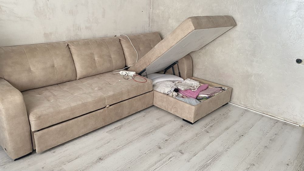 Угловой, раскладной диван для гОСтИНОй.размер 2880х1800