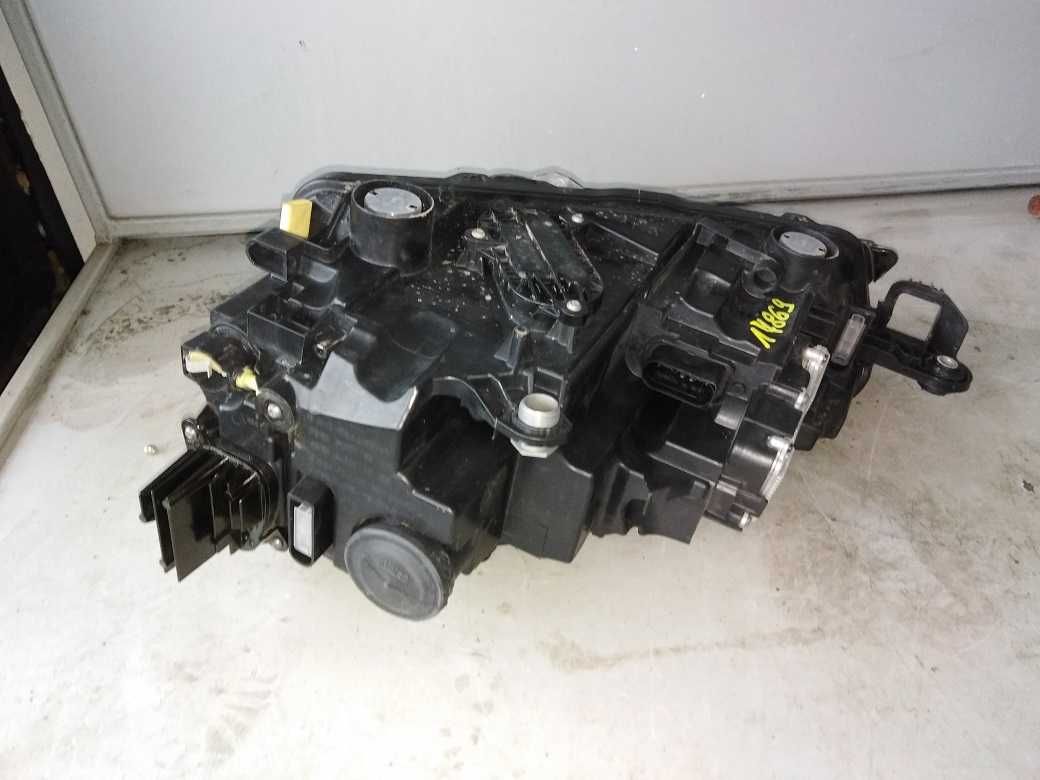 Skoda Scala Lampa Przód Prawa