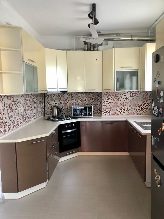 Продажа евродвушки(1к квартира)ЖК Бирюза Подгорцы, генератор,закрытая