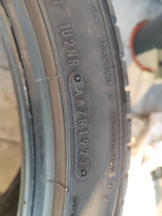 Opona sumitomo htr p03 255/40 r19