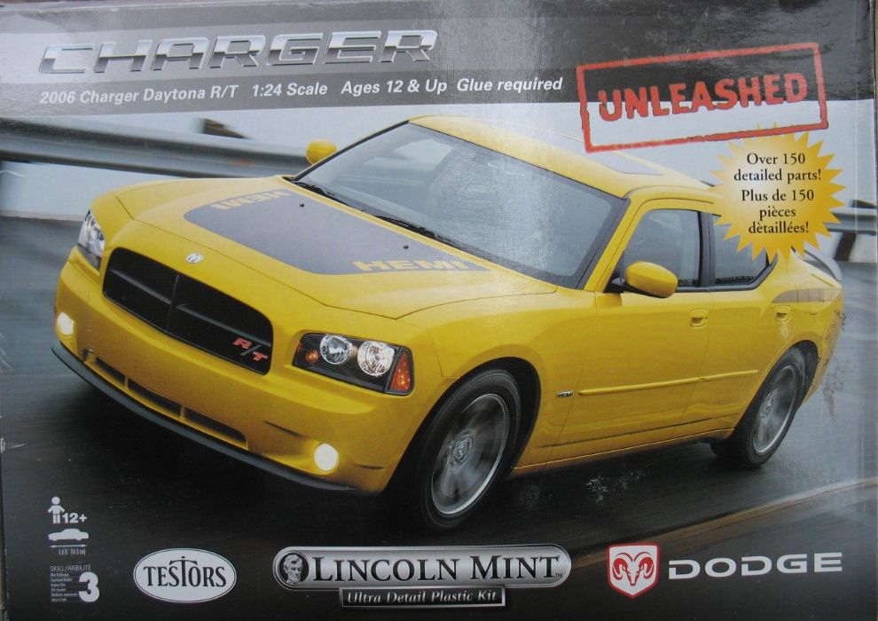 Сборная модель автомобиля Dodge Charger R/T 2006 1:25 Testors