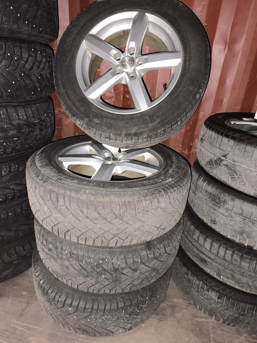 Зимова гума Continental з дисками R17 (2019 рік) 225/65R17, 5×114.3 —