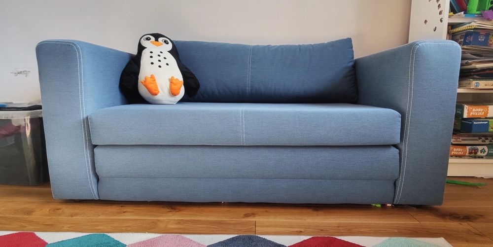 Sofa IKEA ASKEBY kolor niebieski, rozkładana ,stan bdb
