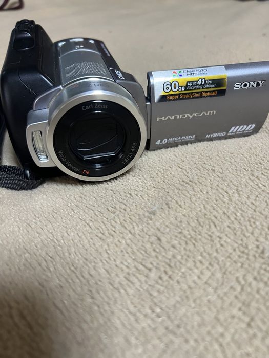 Відеокамера Sony Handycam Hybrid