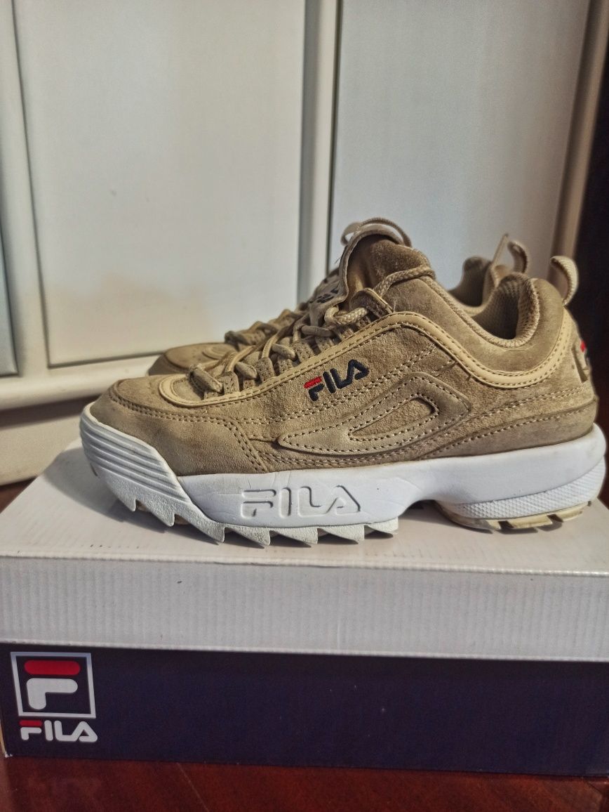 Fila Disruptor S low