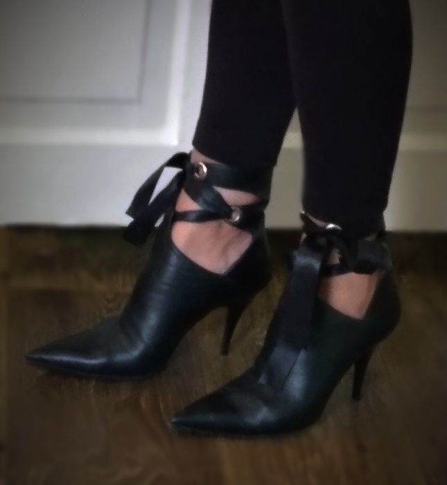 Черные сапожки полусапожки ботинки туфли на каблуке шпильке Dali Дали
