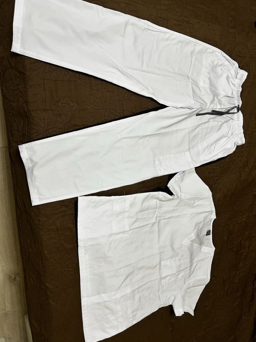 Продам медичний костюм