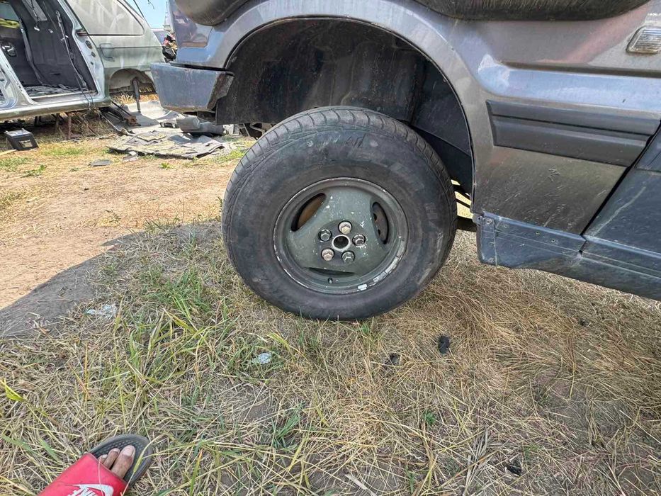 Разборка Ренж Ровер P38 95год
2.5 дизель Range Rover