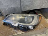 Фара Левая Subaru Outback ксенон 2015 2016 2017  стекло и корпус целые