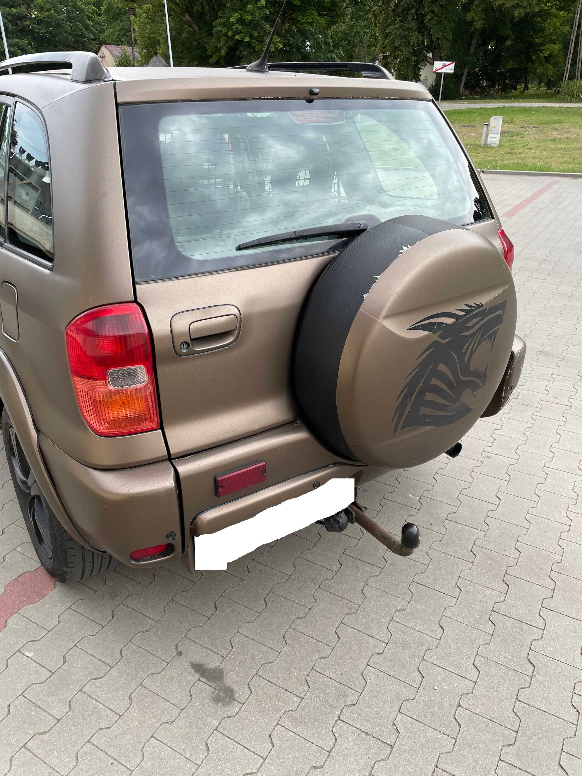 Sprzedam Toyotę RAV4 2.0 D4D