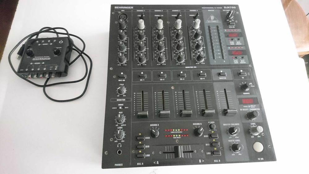Berhinger djx 750 + zewnetrzna karta dzwiekowa