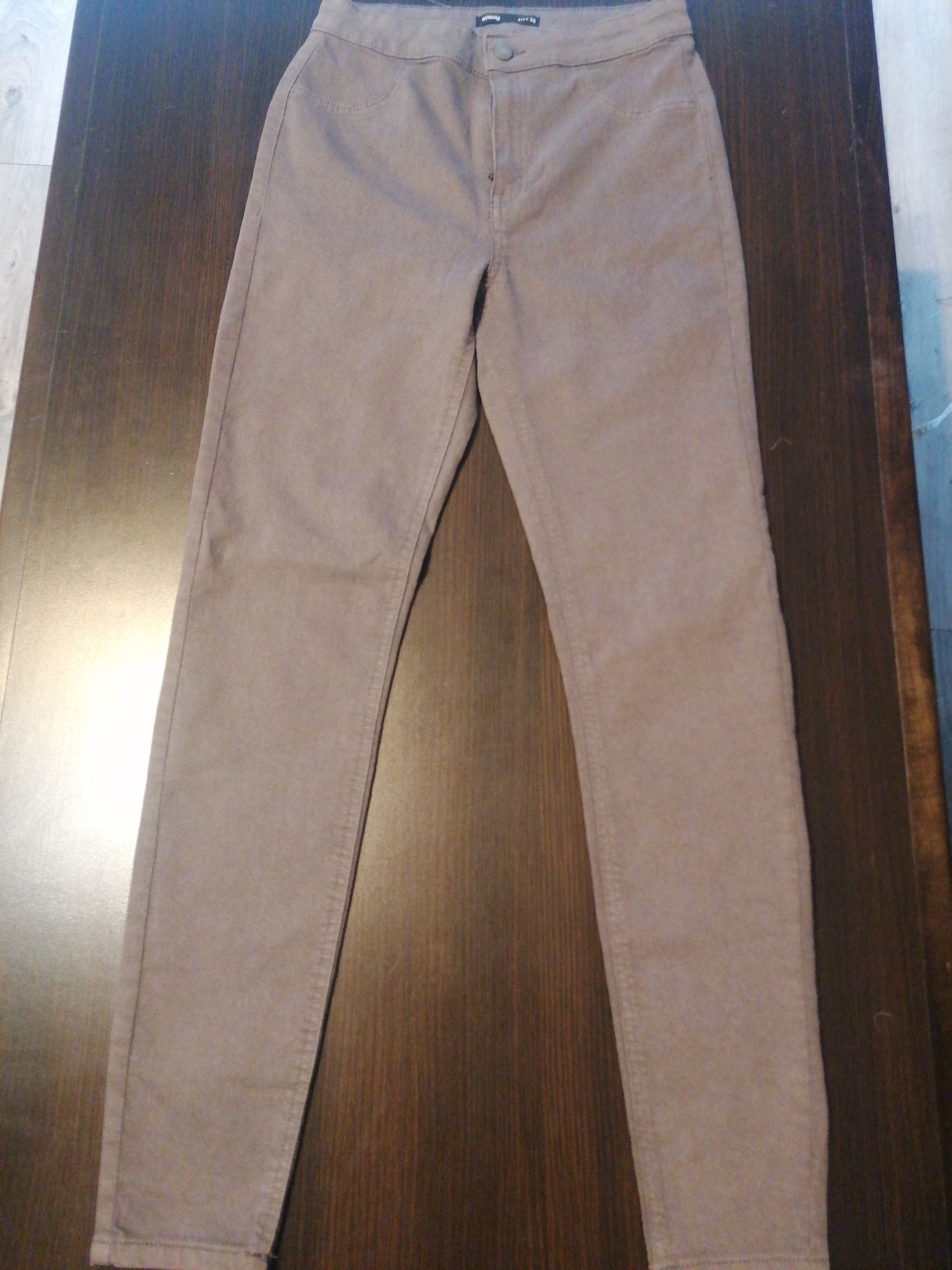 "Szare spodnie slim / Grey pants slim