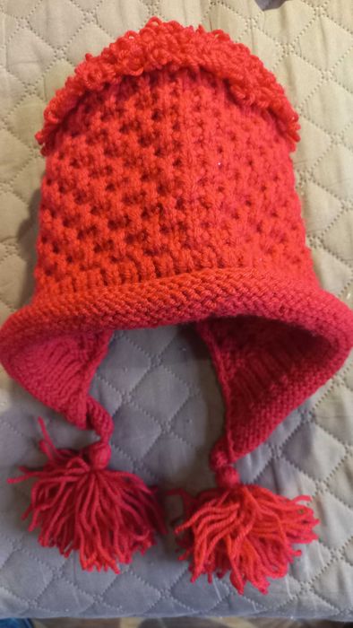Детские вязаные шапочки