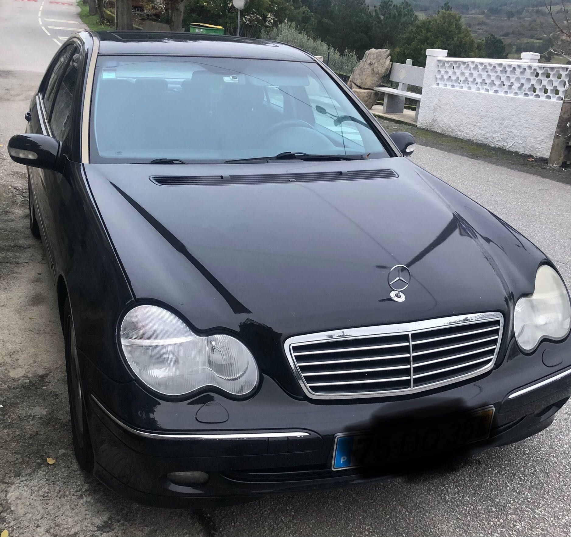 Mercedes Benz C220