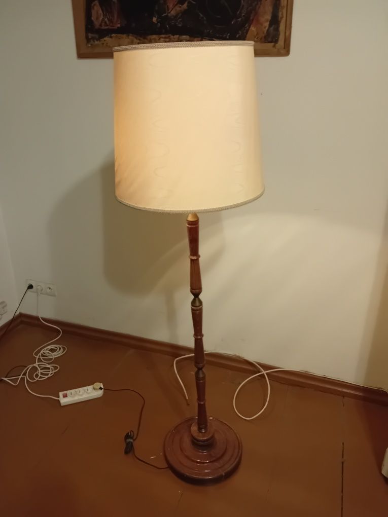 Stara drewniana lampa stojąca prl wys. 157cm