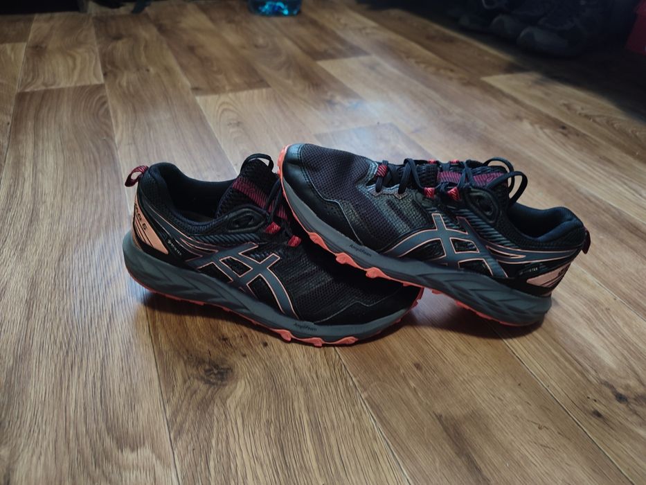Жіночі кросівки для бігу з Gore-Tex ASICS Gel-Sonoma 6 G-TX