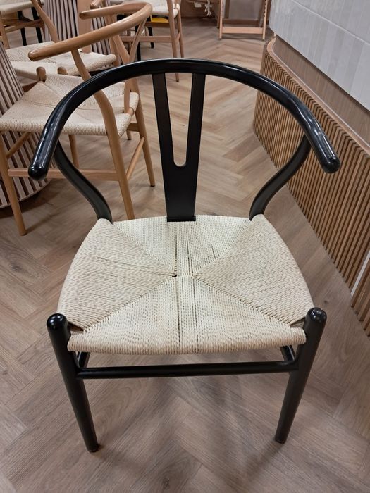 Krzesła do jadalni lub salonu