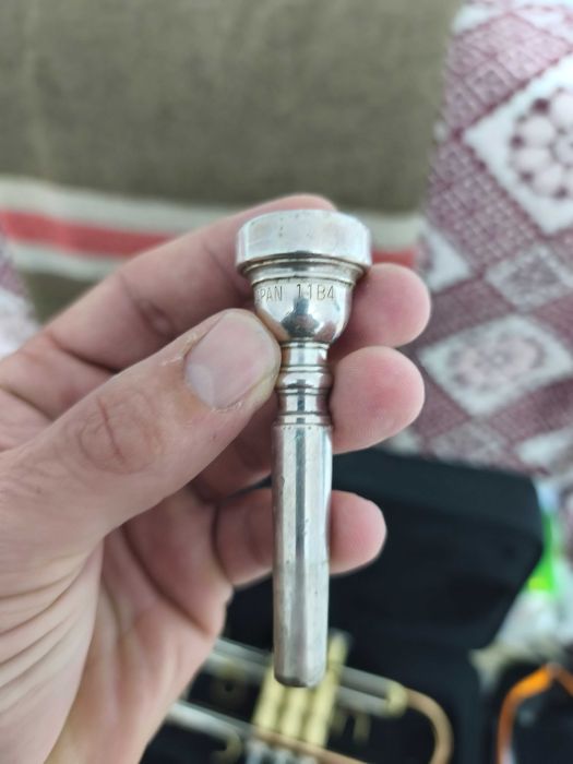 Trompete em Dó Thomann